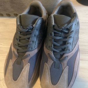 Brand New Yeezy SOLD!!!!!!!!!!!!!!